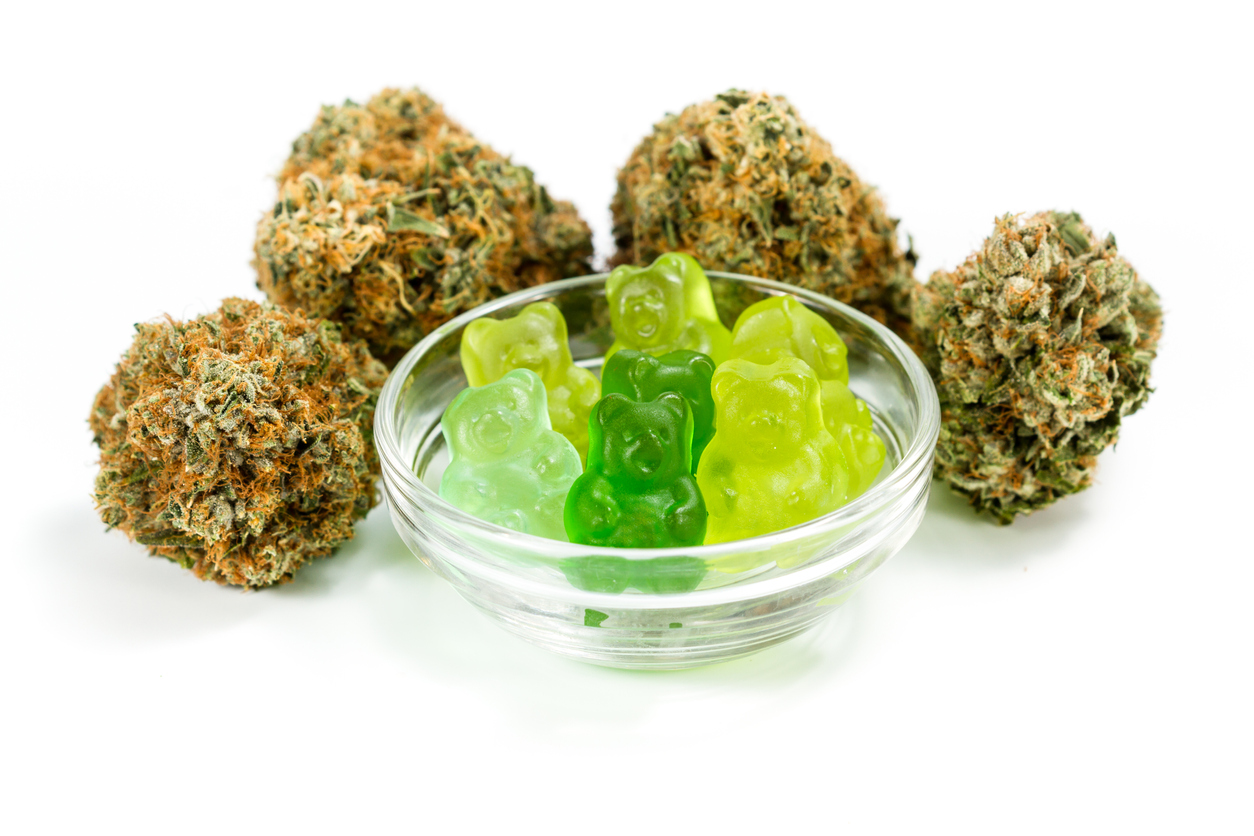 Cannabis Owe White